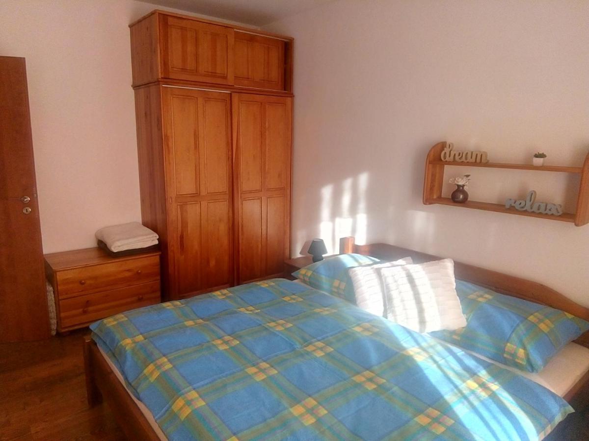 Ski&Sun - Apartman B11 Liptovsky Mikulas Bagian luar foto
